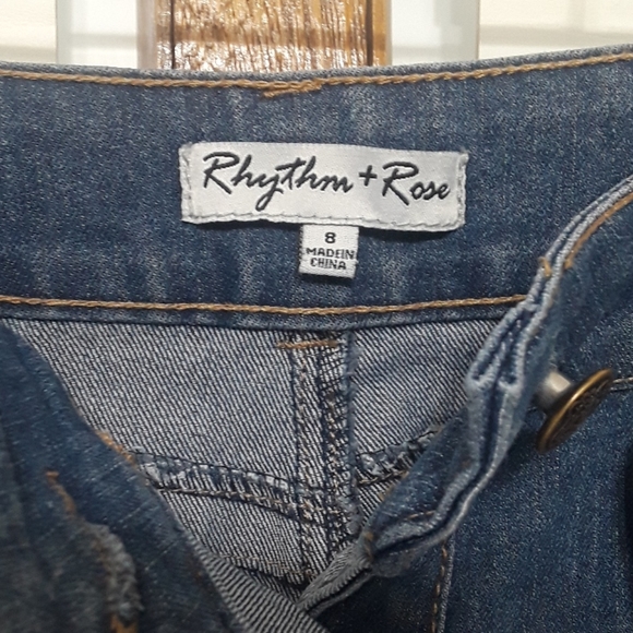 Denim button down fray hem skirt sz 8 - Picture 4 of 6